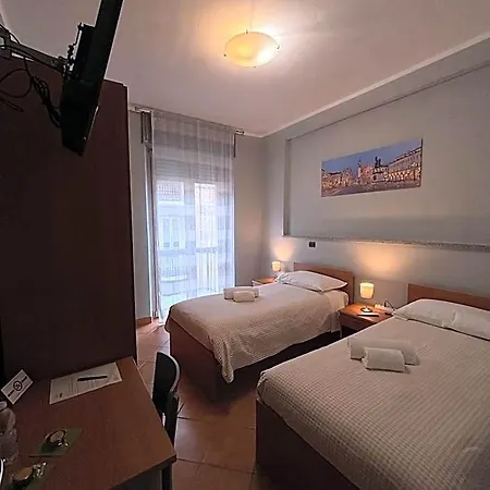 Domus 2* Caselle Torinese